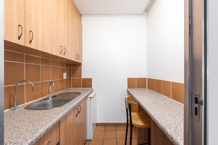 To Let commercial Property for Rent in Cape Town City Centre Western Cape